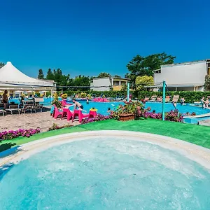 Blu Marlin A Schiera Aparthotel Lido Adriano