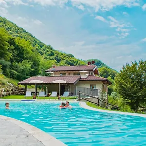 Piccola Valle Aparthotel Vobarno